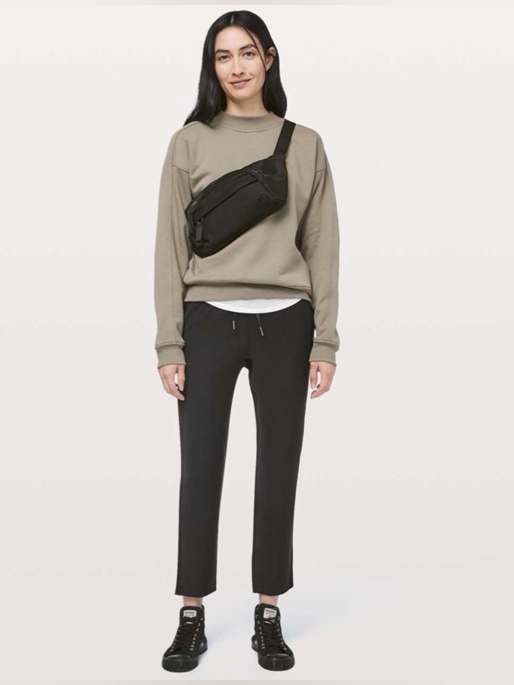 Lululemon On The Fly Pant *Woven 27" size 14